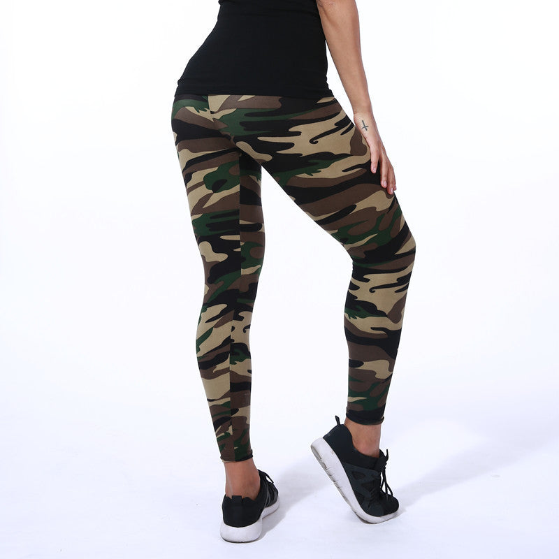 Leggings mit Camouflage-Print