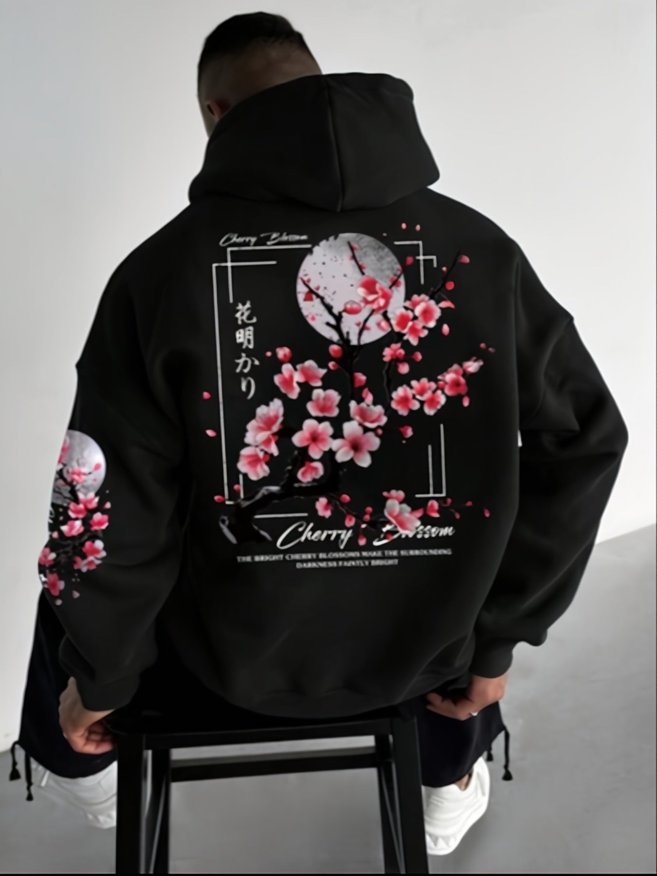Herren Hoodie mit Kirschblüten-Innenfutter – Leichter Kapuzenpullover