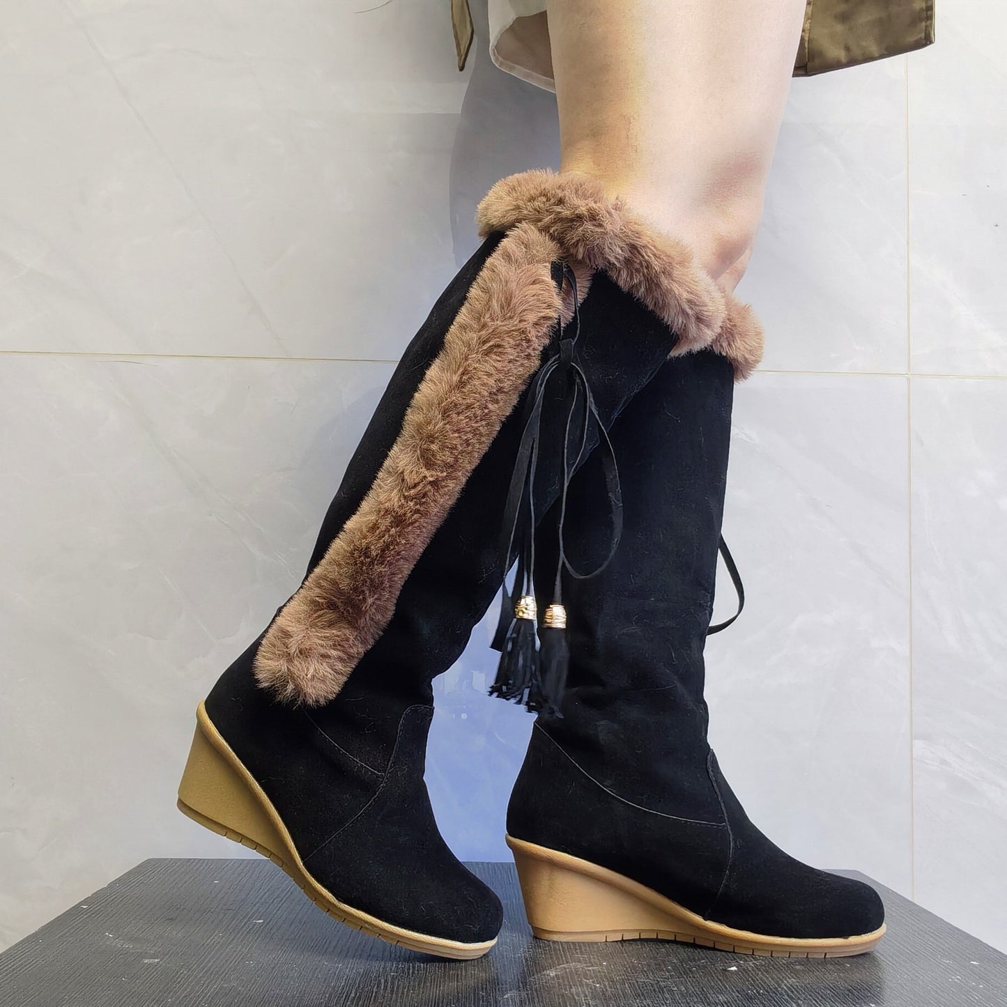 Winter Plüsch Lange Stiefel Für Frauen Kampfstiefel Keile Schuhe