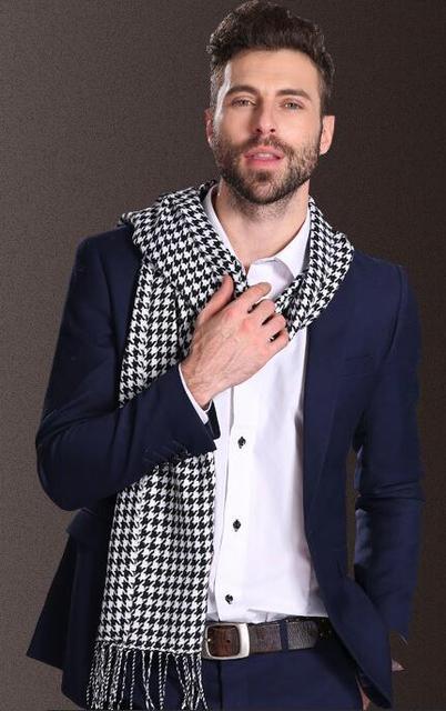 Herren Schal – Kariertes Winteraccessoire aus Polypropylen