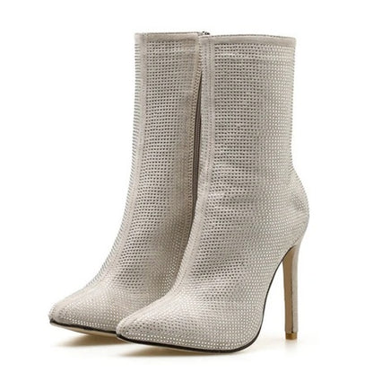 Damen Stiefel mit spitzer Zehenpartie und Absatz