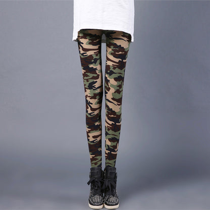 Leggings mit Camouflage-Print