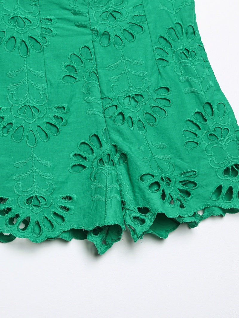 Vielseitige Shorts mit Stickereien für Damen im Sommer in Europa und Amerika