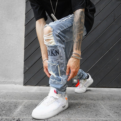 Knieloch Patch Patch Stoff Jeans Männer und Frauen Persönlichkeit Flut Marke hellblau Schlanke Füße lange Hosen