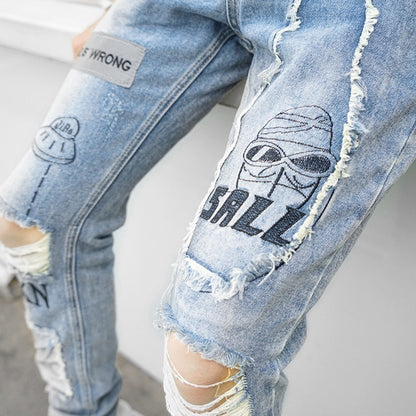 Knieloch Patch Patch Stoff Jeans Männer und Frauen Persönlichkeit Flut Marke hellblau Schlanke Füße lange Hosen