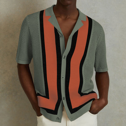 Herren-Sommer-Strickshirt mit Streifenmuster und Farbkontrast – Kurzarm