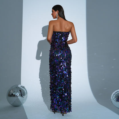 Abendkleid mit Pailletten und Wickeldetail im Etui-Stil