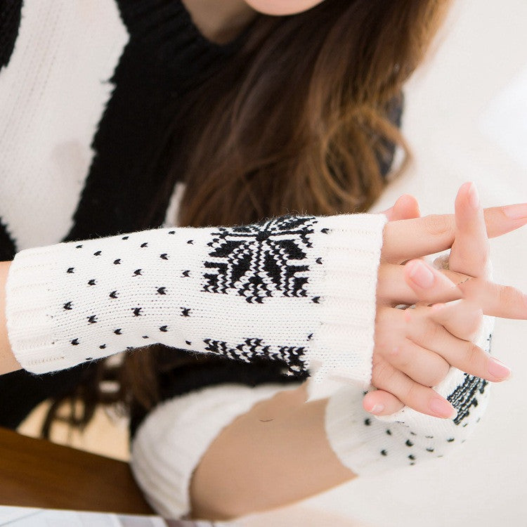 Gestrickte Halbfinger-Schreibhandschuhe für warme Damen mit Schneeflocken-Motiv, Weihnachtsmotiv