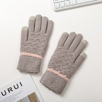 Modische Strickhandschuhe für Damen, um im Winter warm zu bleiben