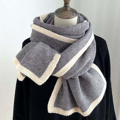 Farblich passender Schal Gestrickter Wollschal
