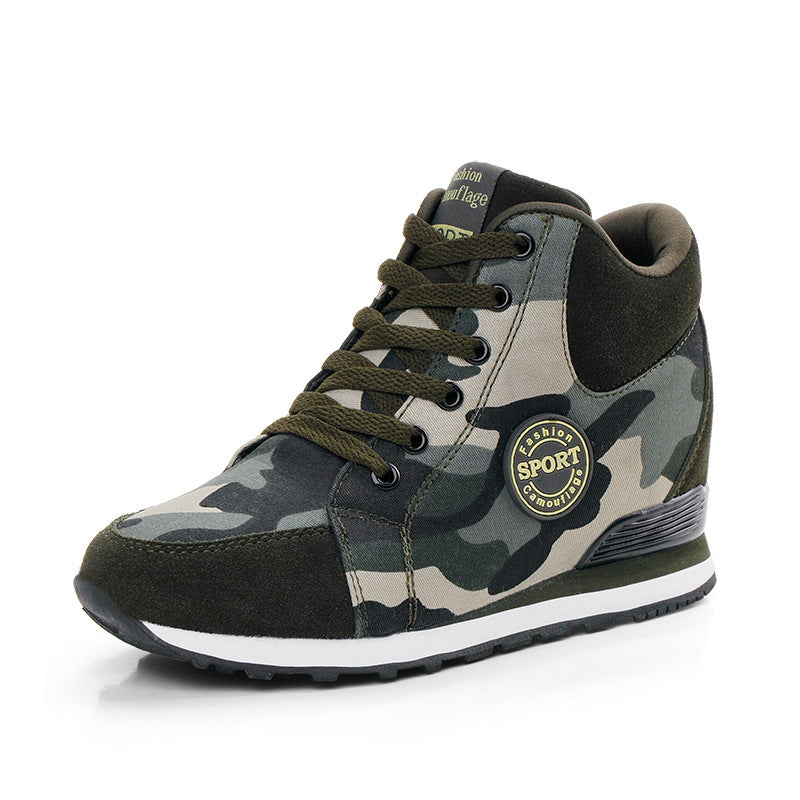 Camouflage-Sportschuhe