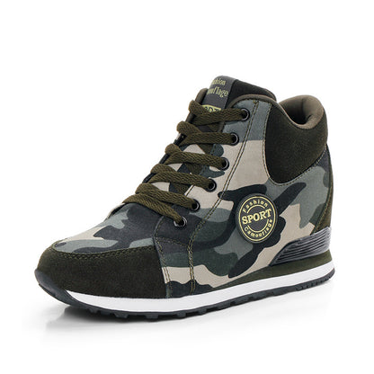 Camouflage-Sportschuhe