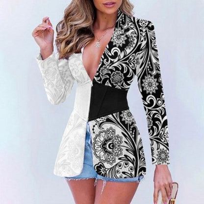 Damenblazer mit bedrucktem Revers in Kontrastfarbe