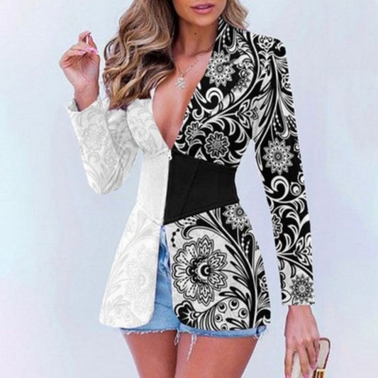Damenblazer mit bedrucktem Revers in Kontrastfarbe