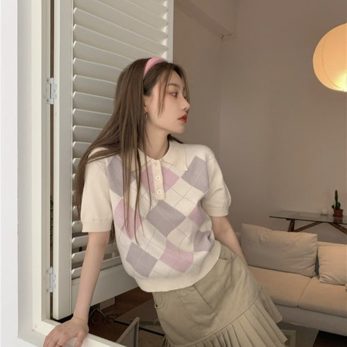Damen-Kurzarmshirt mit Retro-Polokragen und Diamanten
