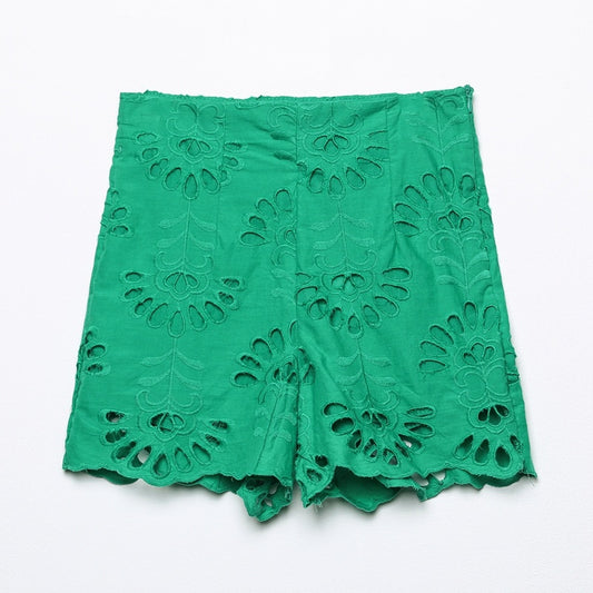 Vielseitige Shorts mit Stickereien für Damen im Sommer in Europa und Amerika