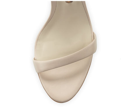 Schwarze All-Match-Sandalen mit hohen Absätzen und Stilettos für Damen