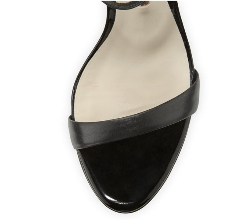Schwarze All-Match-Sandalen mit hohen Absätzen und Stilettos für Damen