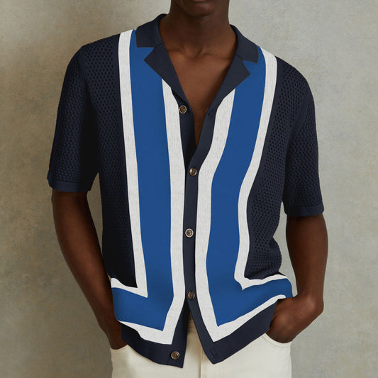 Herren-Sommer-Strickshirt mit Streifenmuster und Farbkontrast – Kurzarm