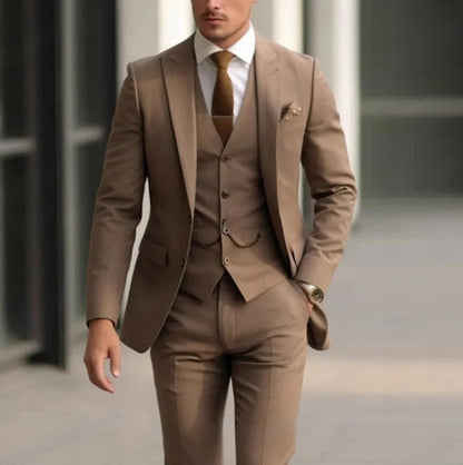 Dreiteiliger Herrenanzug – Slim Fit Anzug mit Weste für Business & Anlass