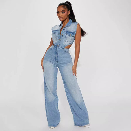 Schmaler Jumpsuit aus elastischem, gewaschenem Denim. Gerader, lockerer Jumpsuit