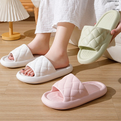 Neue Raute Hausschuhe Sommer rutschfeste Boden Badezimmer Pantoffel Leichte einfache Hausschuhe für Frauen Männer